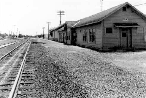 depot_43.jpg (26740 bytes)