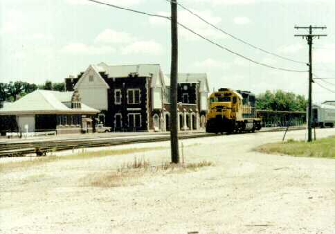 depot_49.jpg (19187 bytes)